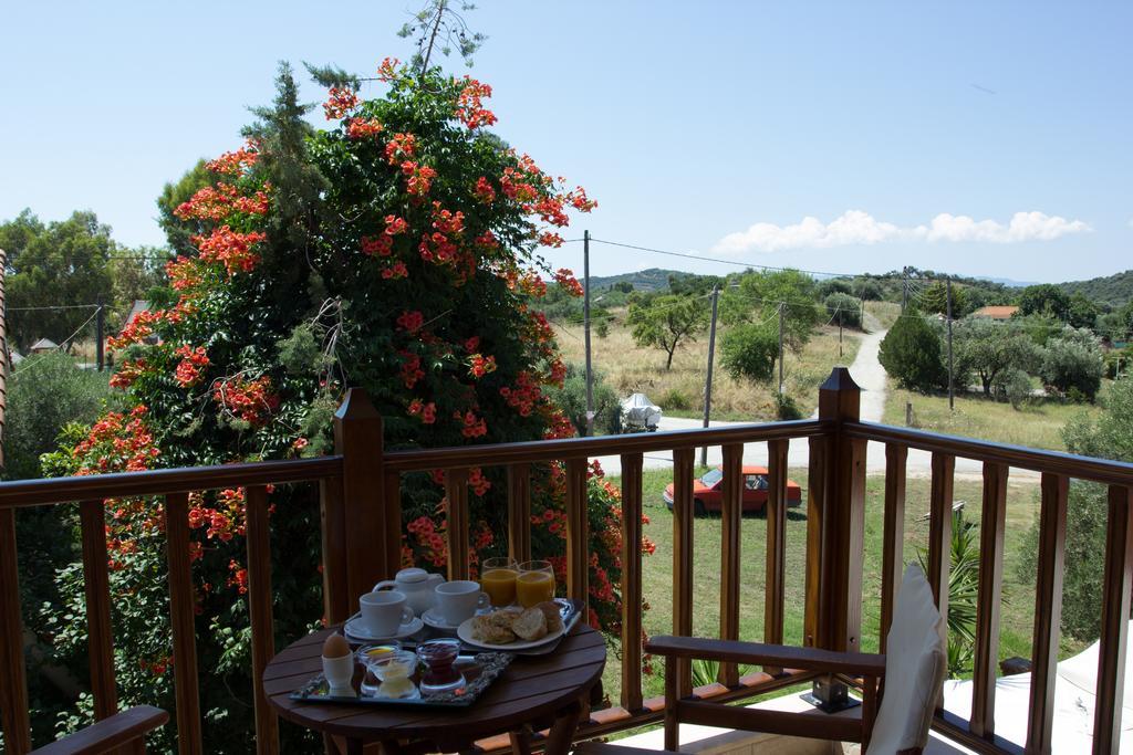 Hotel Ismini Амоляни Екстериор снимка