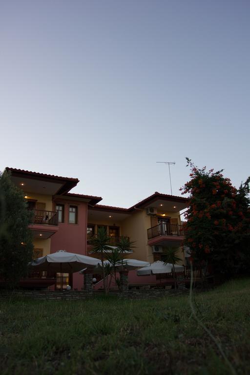 Hotel Ismini Амоляни Екстериор снимка